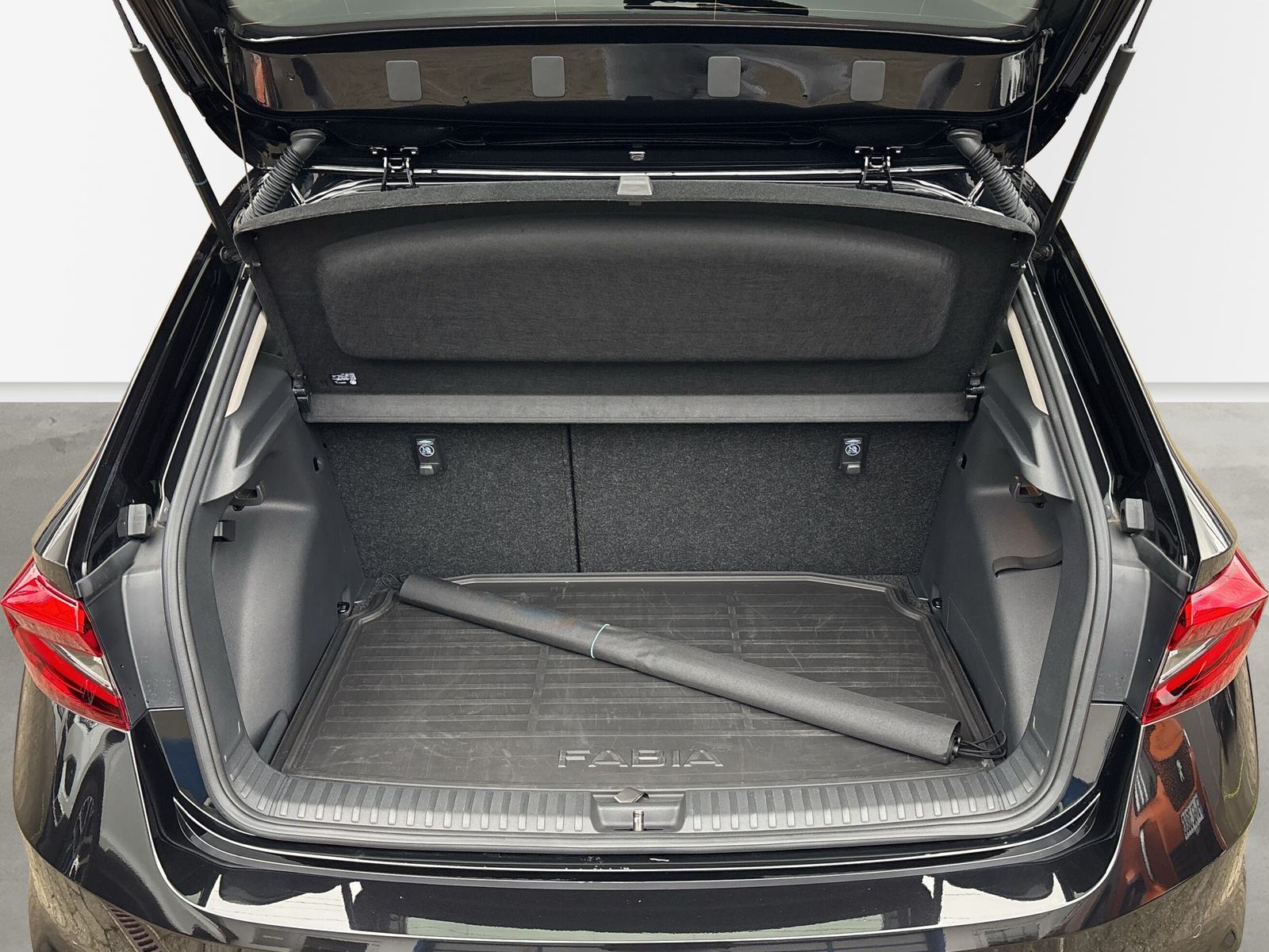 Fabia Drive 1.0 TSI DSG *LED*SHZ*