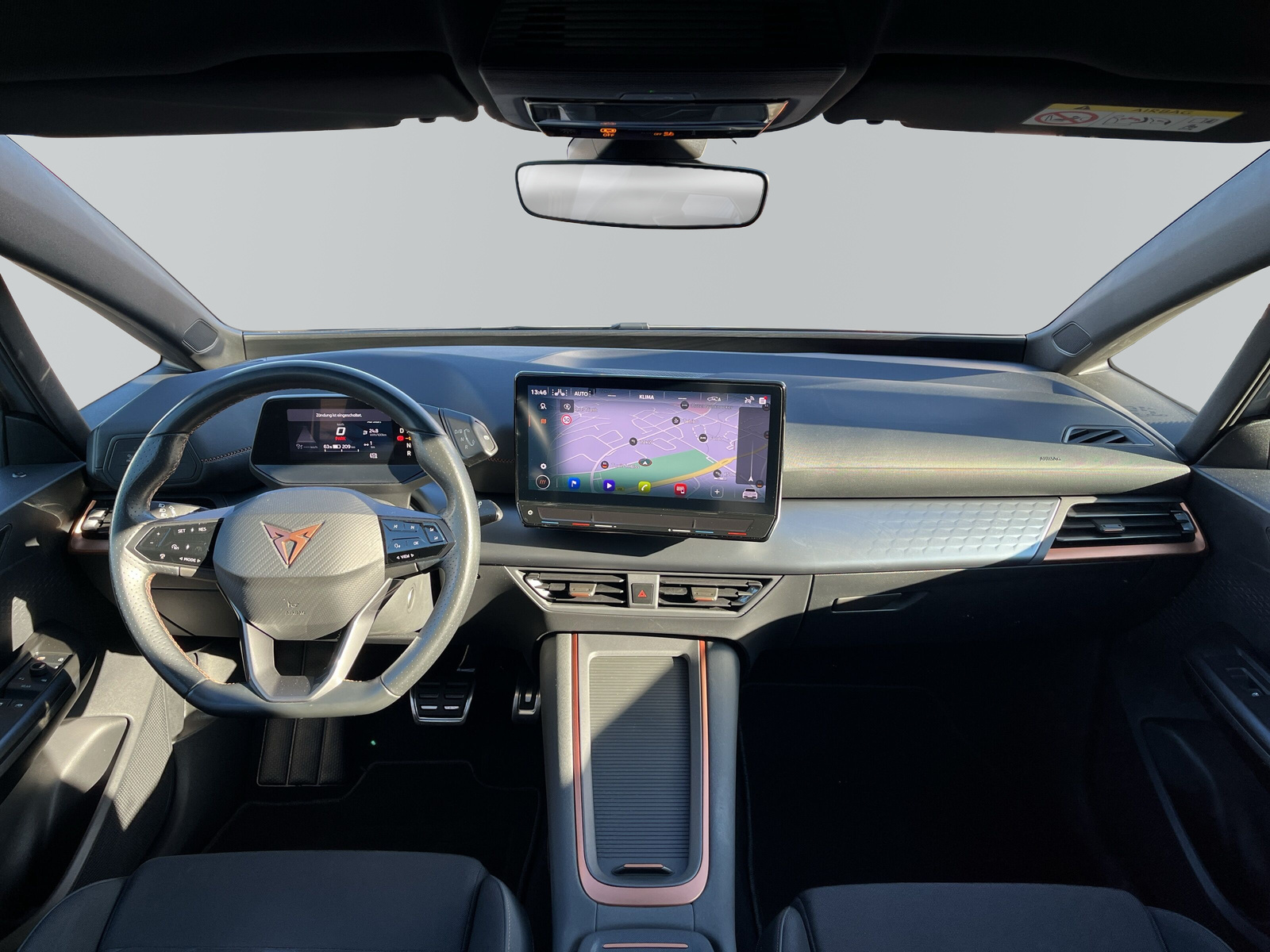 Born 150 kW (58kWh) *SHZ*ACC*NAVI*