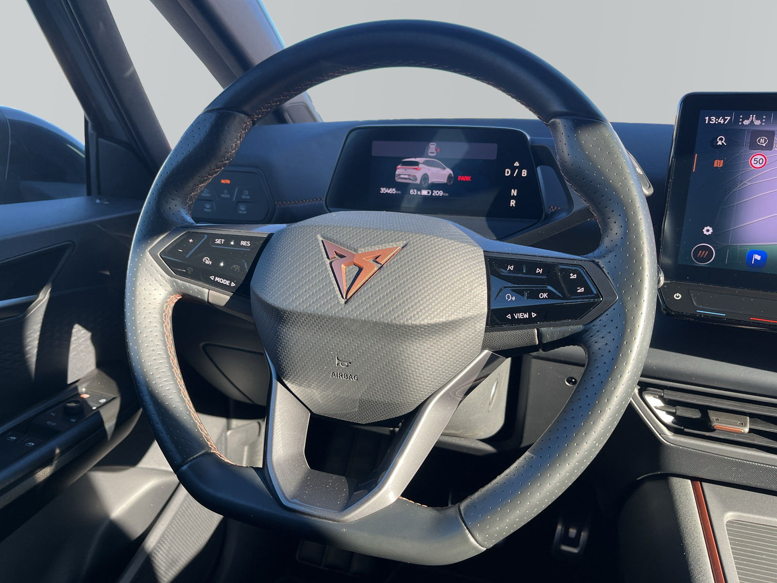 Born 150 kW (58kWh) *SHZ*ACC*NAVI*