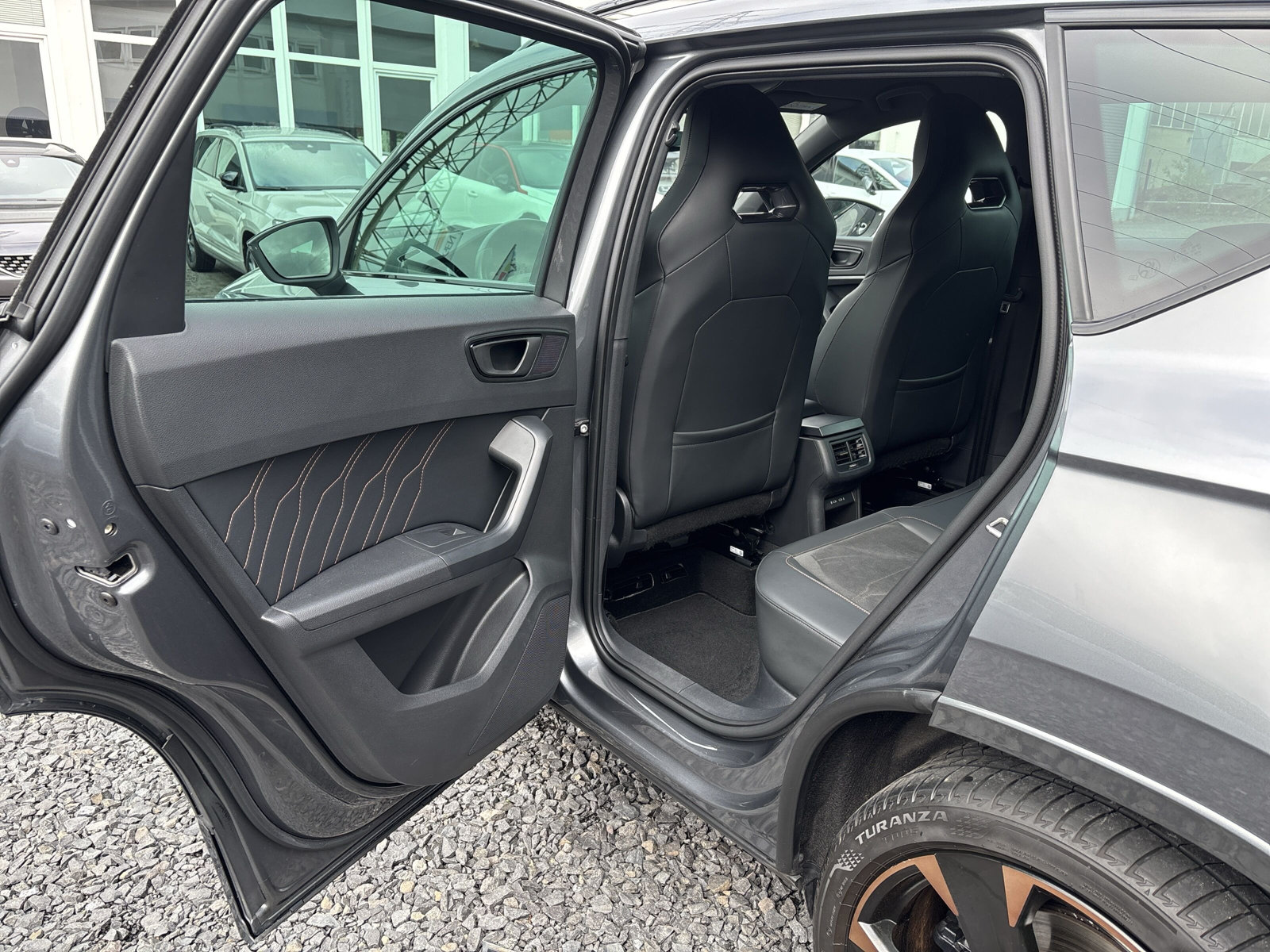 Ateca Basis 4Drive 2.0 TSI DSG *BEATS*360-GRAD*BUSINESS-PAKET*