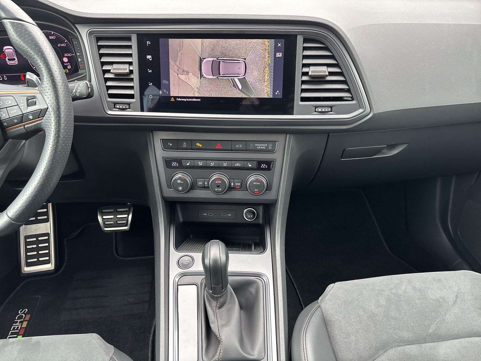 Ateca Basis 4Drive 2.0 TSI DSG *BEATS*360-GRAD*BUSINESS-PAKET*
