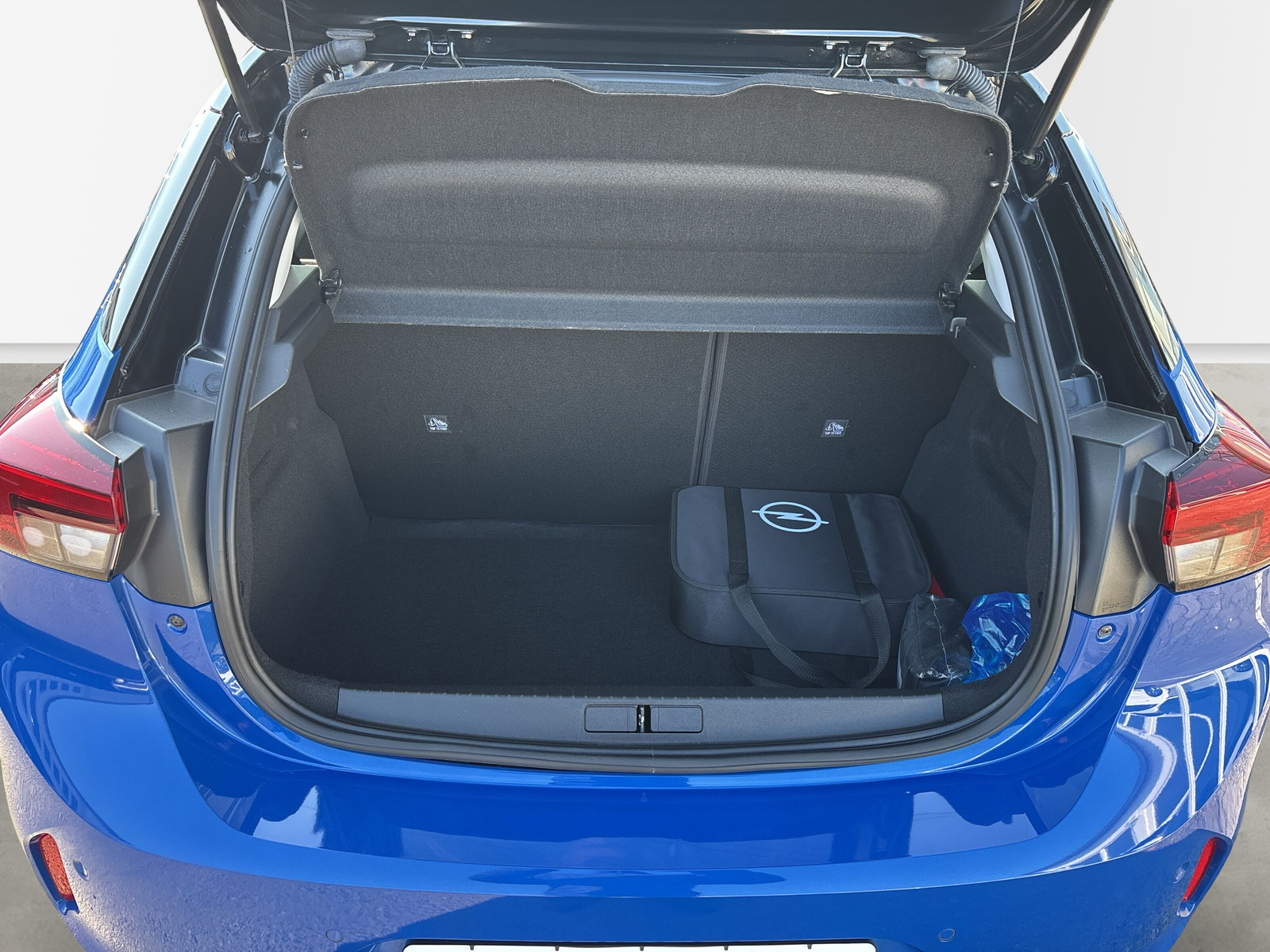 Corsa e Elegance *LED*SHZ*