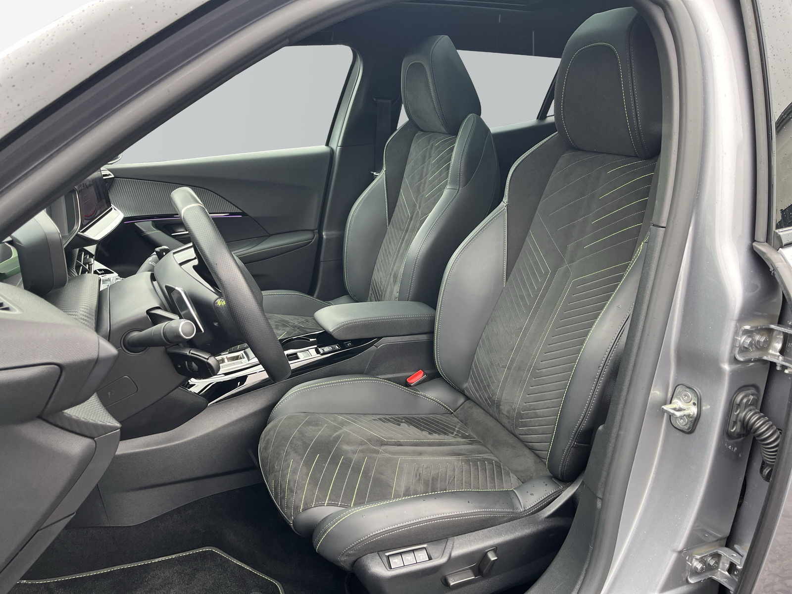 2008 GT 1.5 BlueHDi 130 EAT8 *AHK*PANO*SHZ*KAMERA*