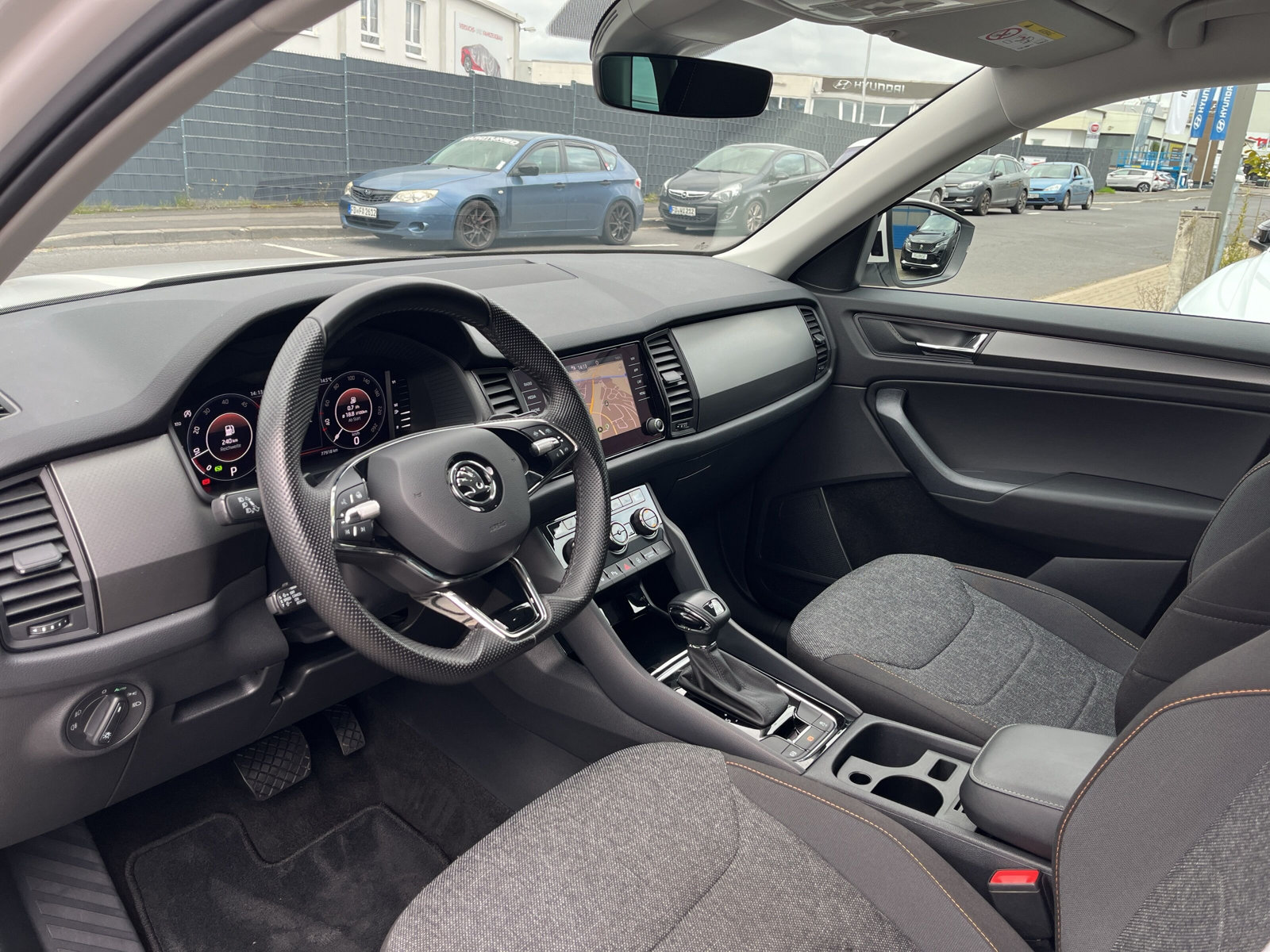 Kodiaq Clever 4x4 2.0 TDI DSG *AHK*ACC*PDC*4xSHZ*