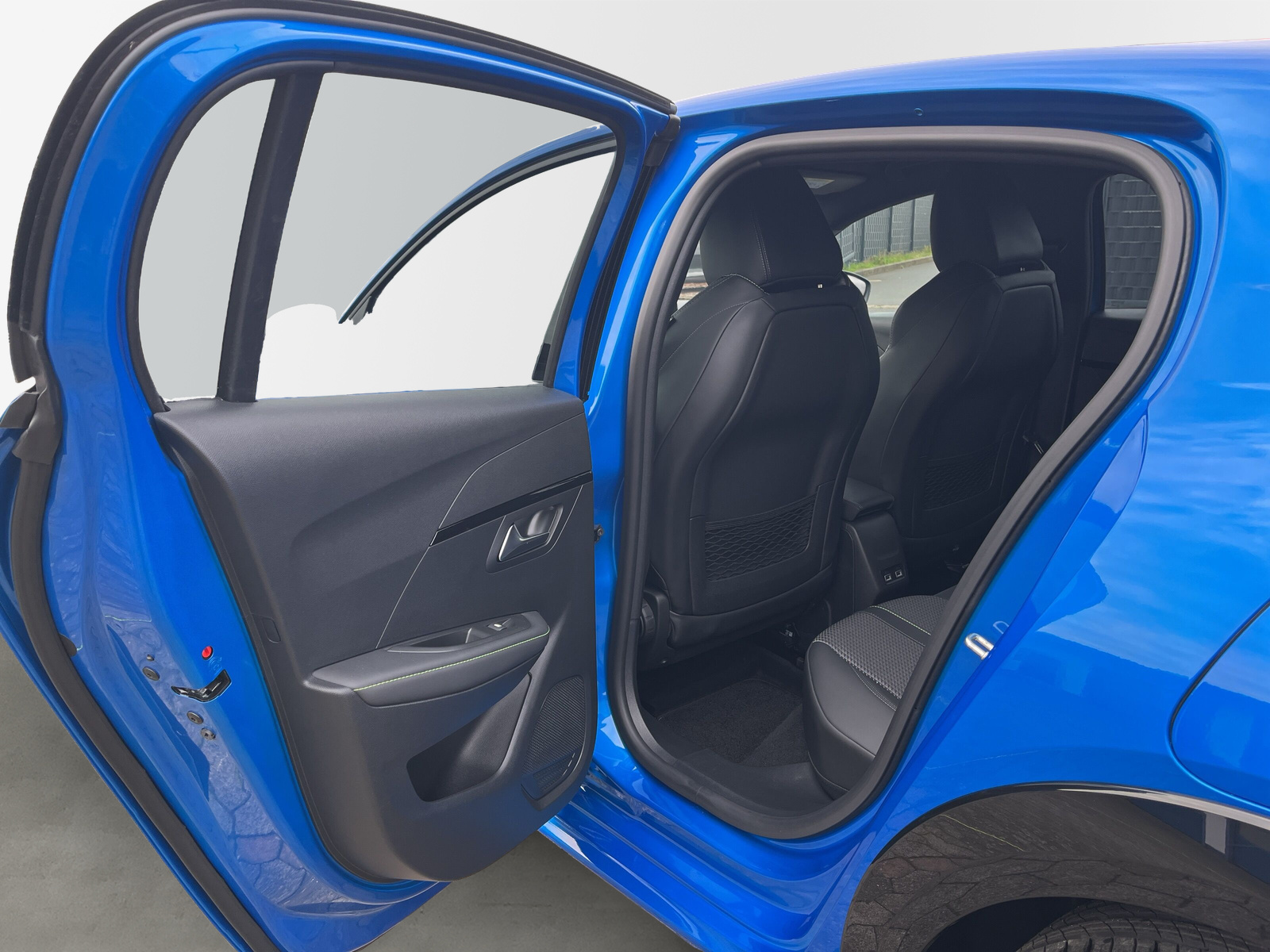 208 e- GT *SHZ*LED*KAMERA*