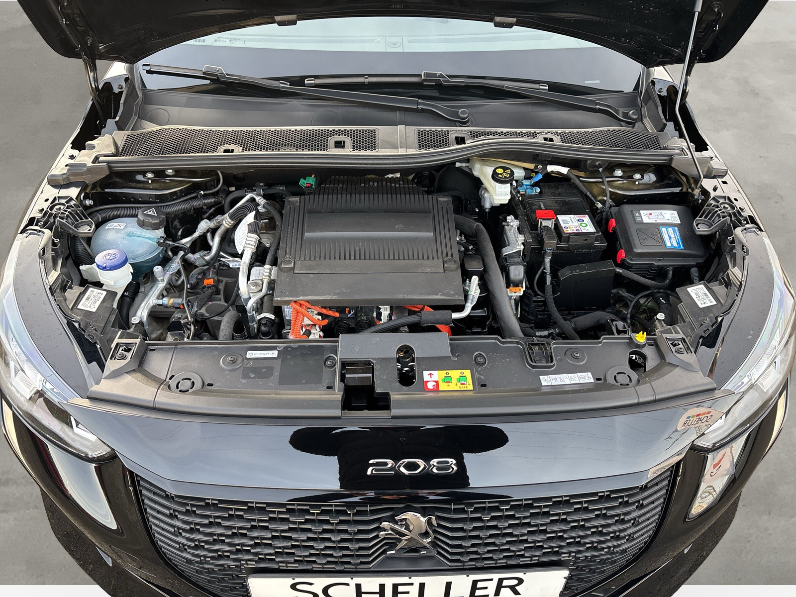 e 208 e- Allure Pack *SHZ*LED*NAVI*