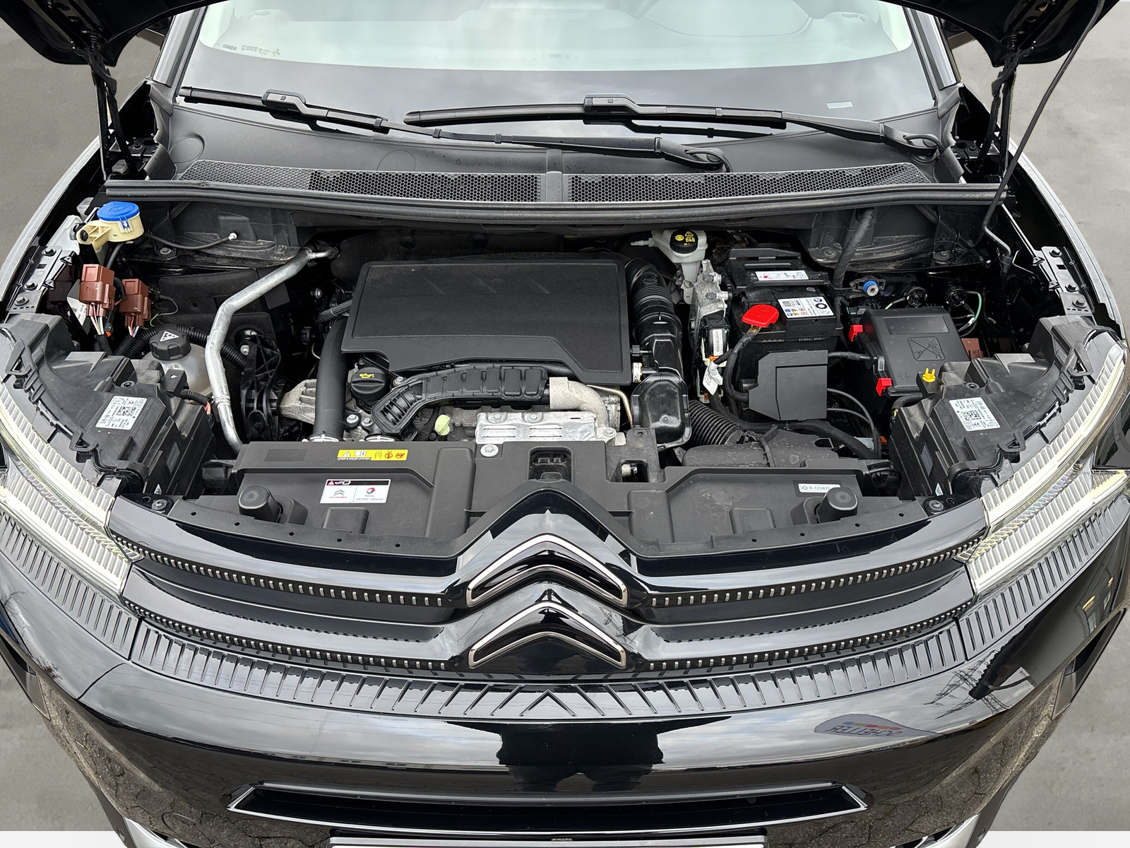 C5 Aircross Shine 1.2 PureTech 130 *SHZ*LED*AHK*