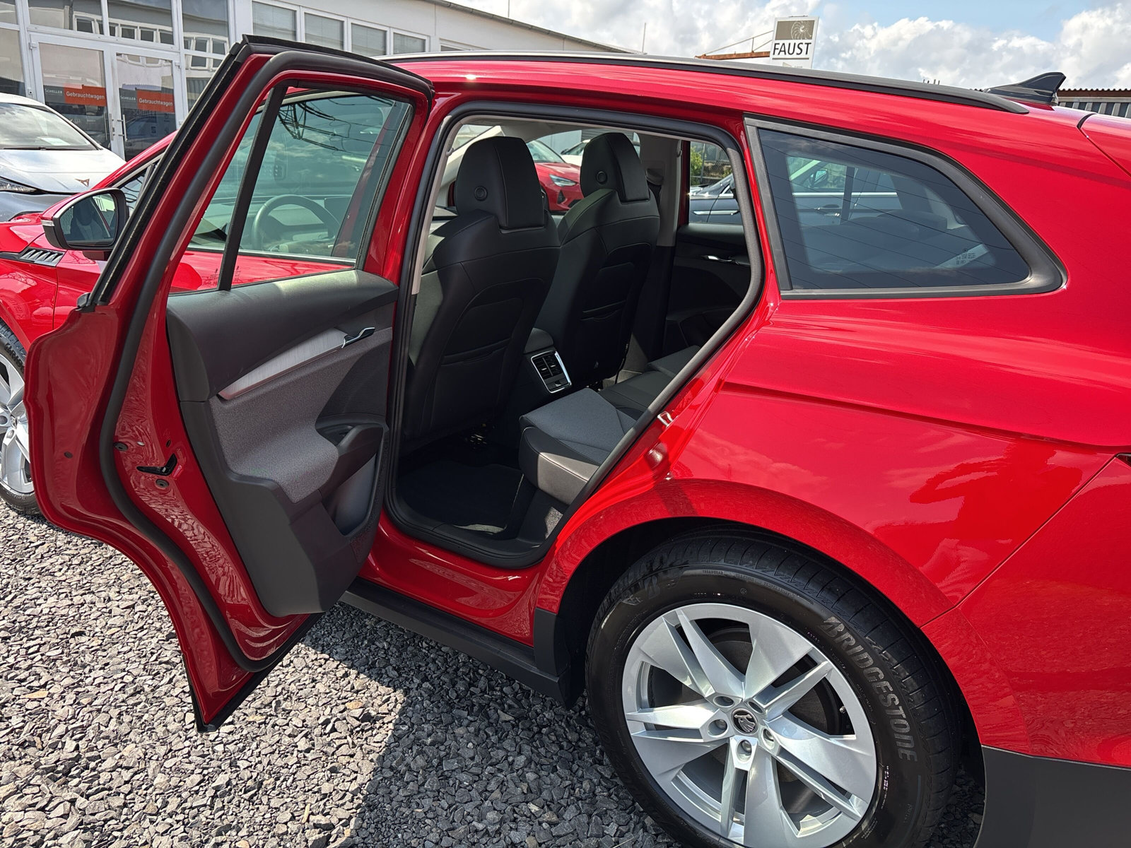 ENYAQ iV 60 Loft *AHK*PANO*KAMERA*