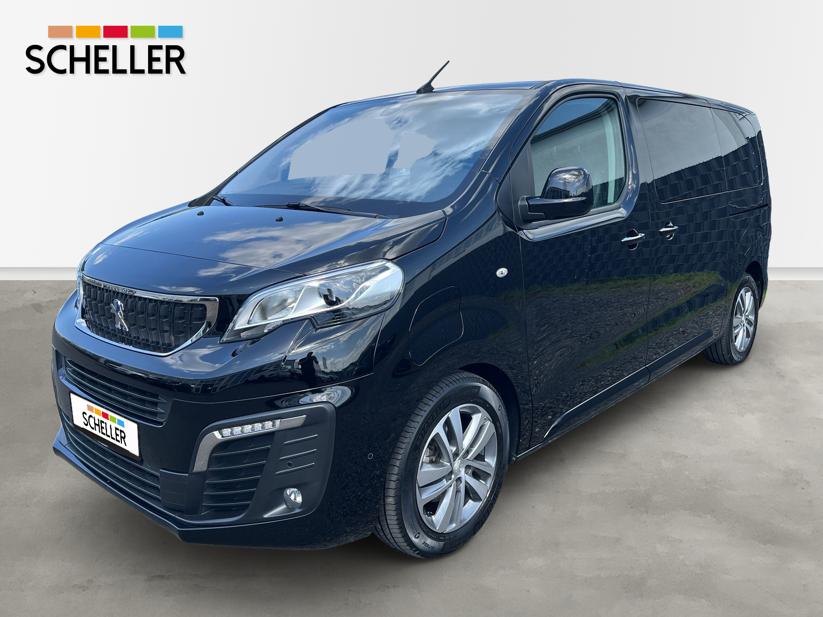 Traveller E-Allure Elektromotor L2 *7-SITZE*KAMERA*