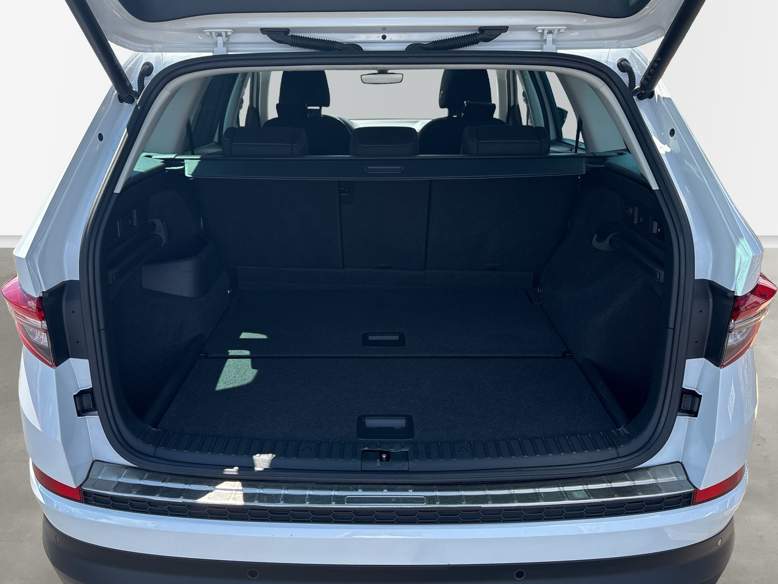Kodiaq Tour *SHZ*LED*AHK*