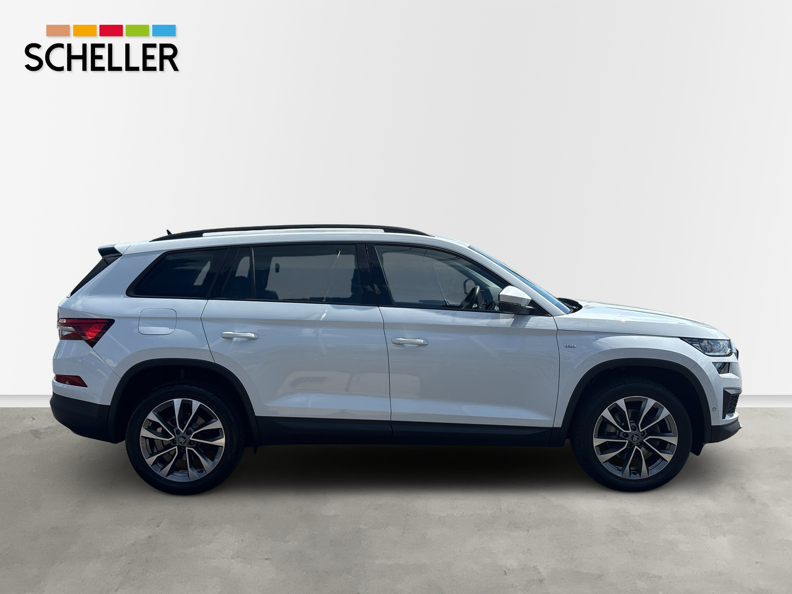 Kodiaq Tour *SHZ*LED*AHK*