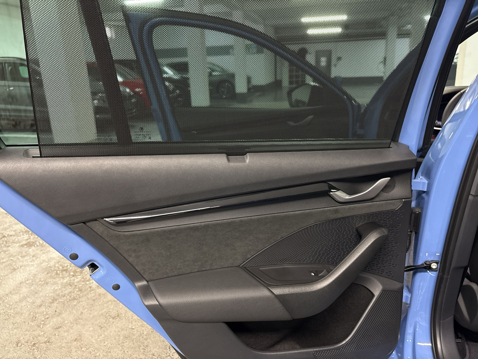 Octavia Combi RS 2,0 TSI 195 kW 7-Gang-DSG *Individuallackierung**Panoramaschiebedach*
