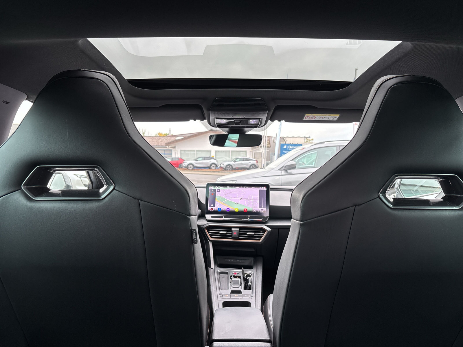Leon 1.4e-Hybrid 150kW *SHZ*PANO*