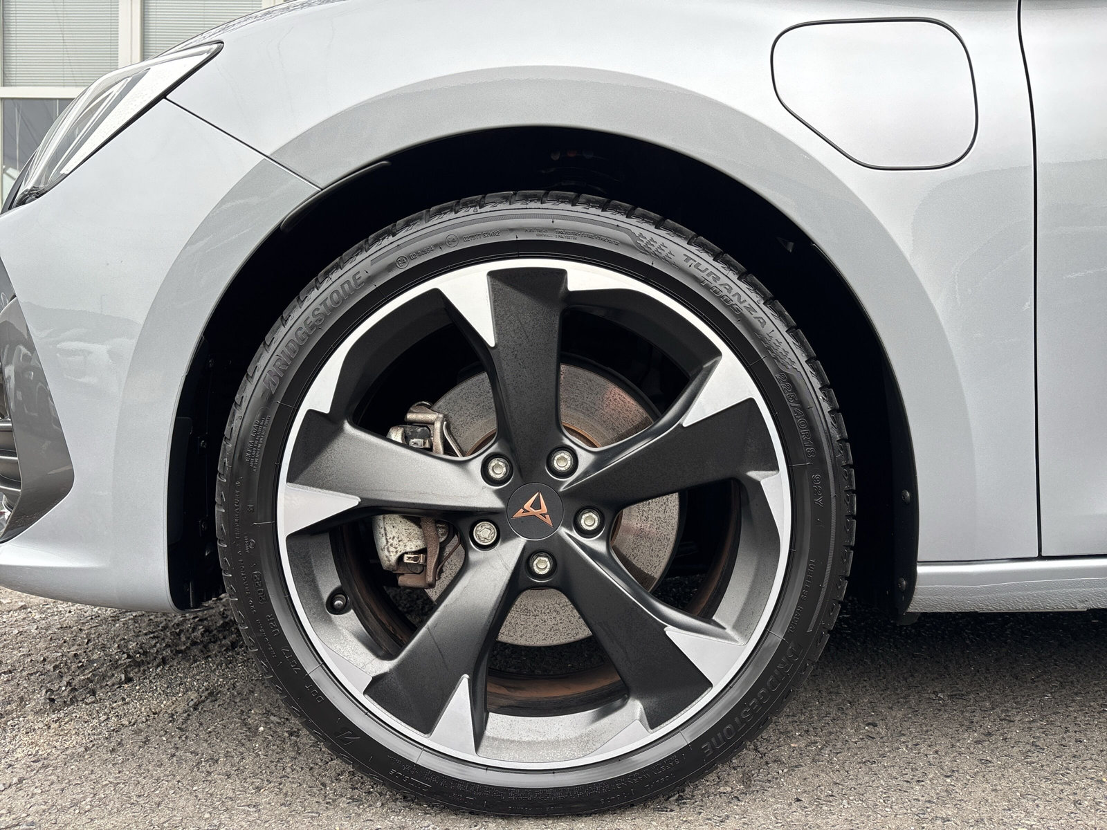 Leon 1.4e-Hybrid 150kW *SHZ*PANO*