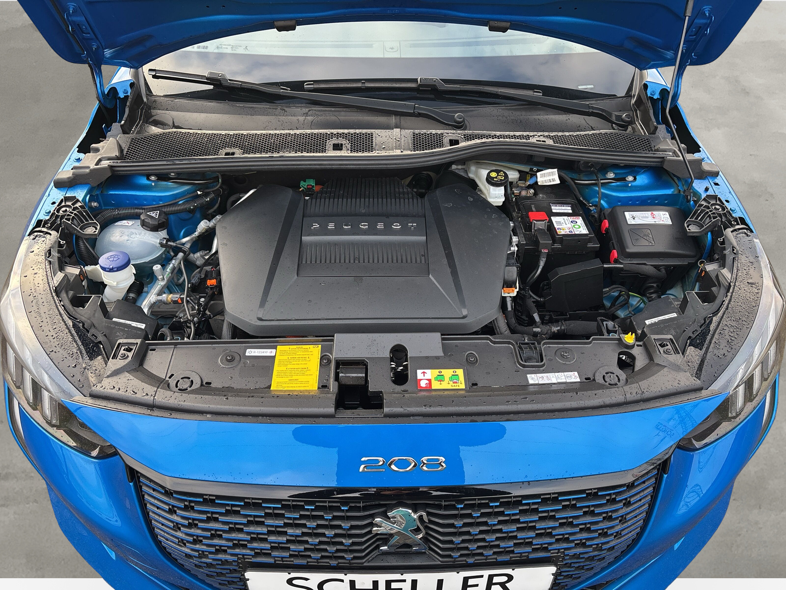 208 E GT Pack 50kWh *PANO*SHZ*ACC*