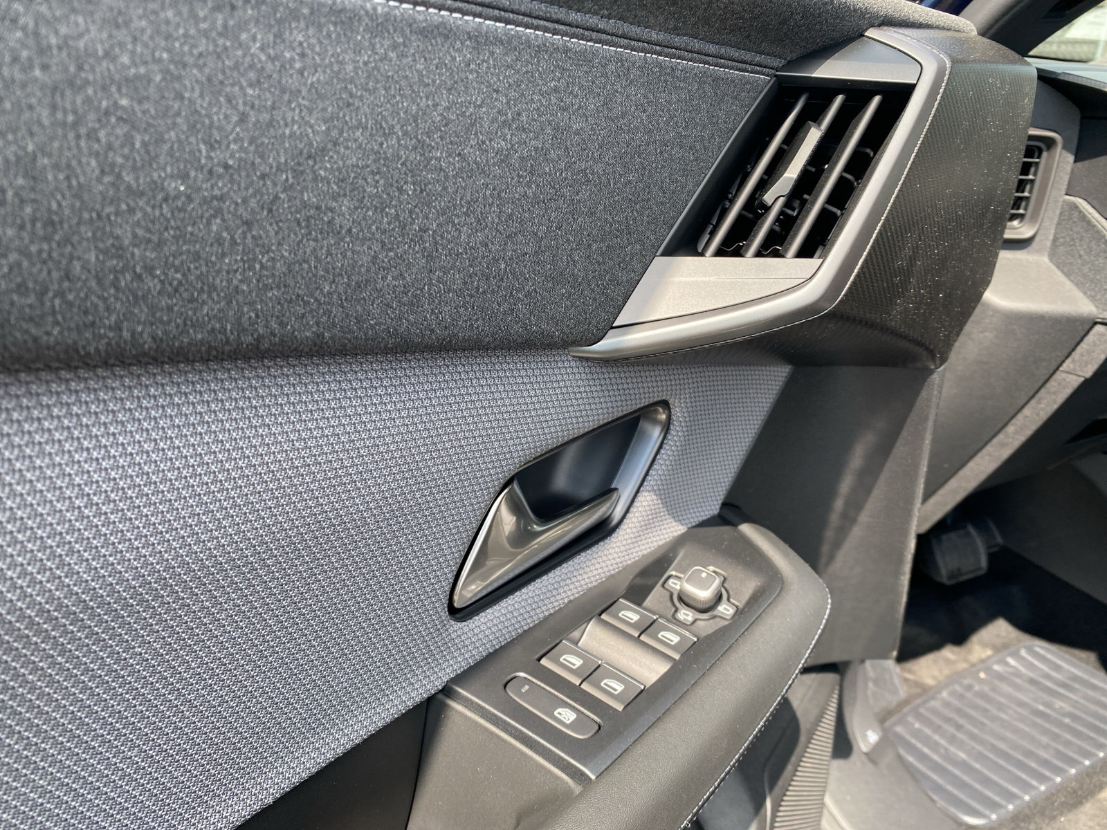 Grandland (X) GS 1.2 Mild-Hybrid AHK