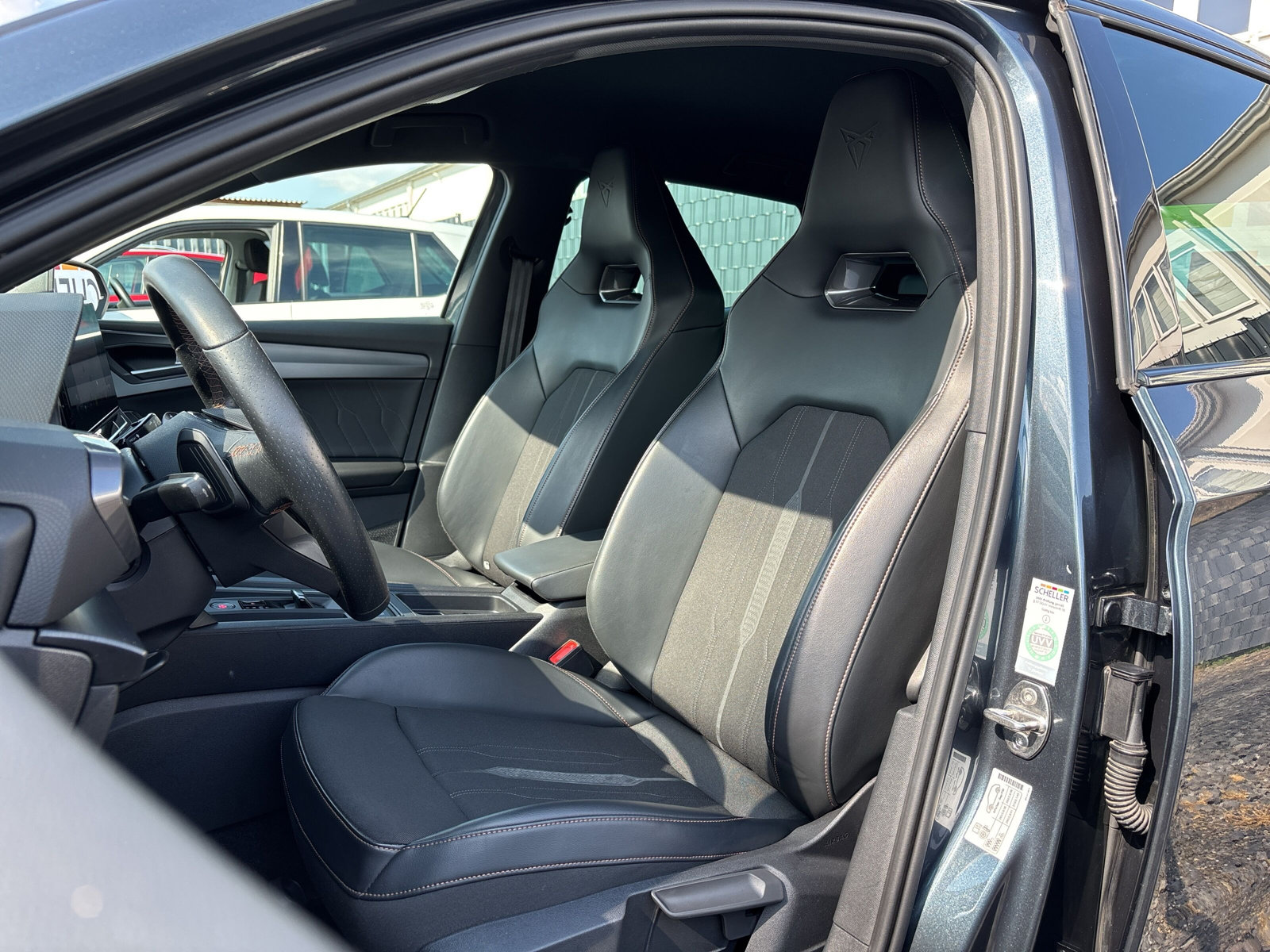 Leon 1.4 VZ e-Hybrid *FULL-LINK*3-ZONEN*19-ZOLL*