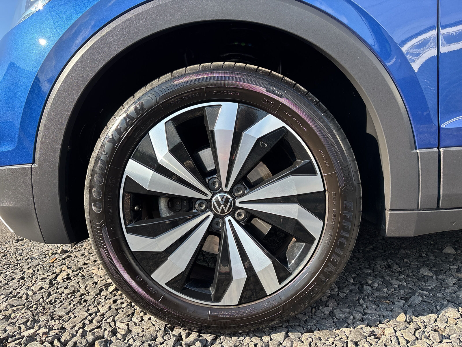 T-Cross Style 1.0 TSI 6-Gang *NAVI*KAMERA*KEYLESS*