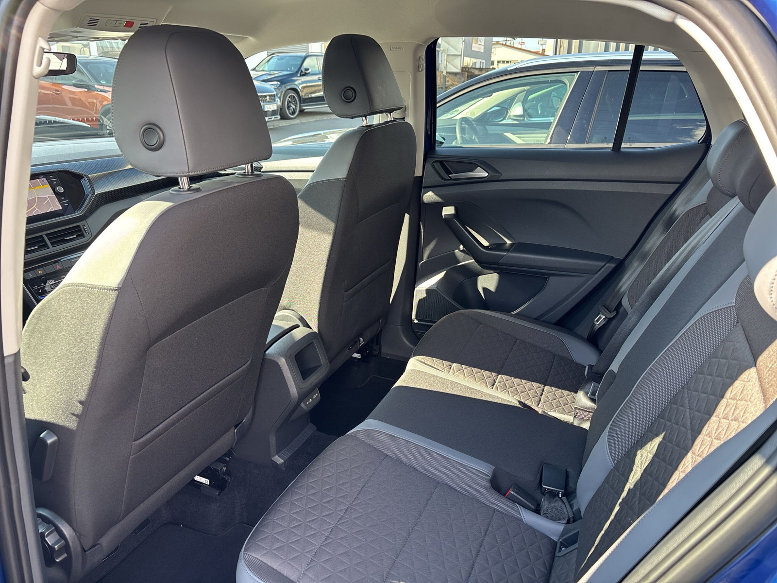 T-Cross Style 1.0 TSI 6-Gang *NAVI*KAMERA*KEYLESS*