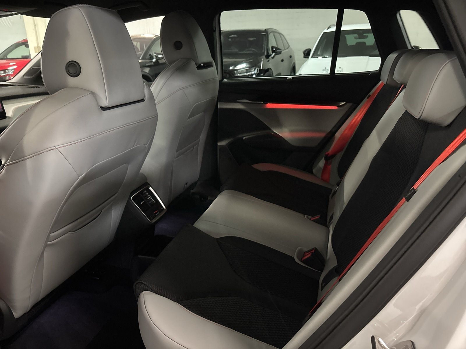 Elroq First Edition II. 82 kWh Batterie Elektromotor 210 kW Sondermodell First Edition 210kW