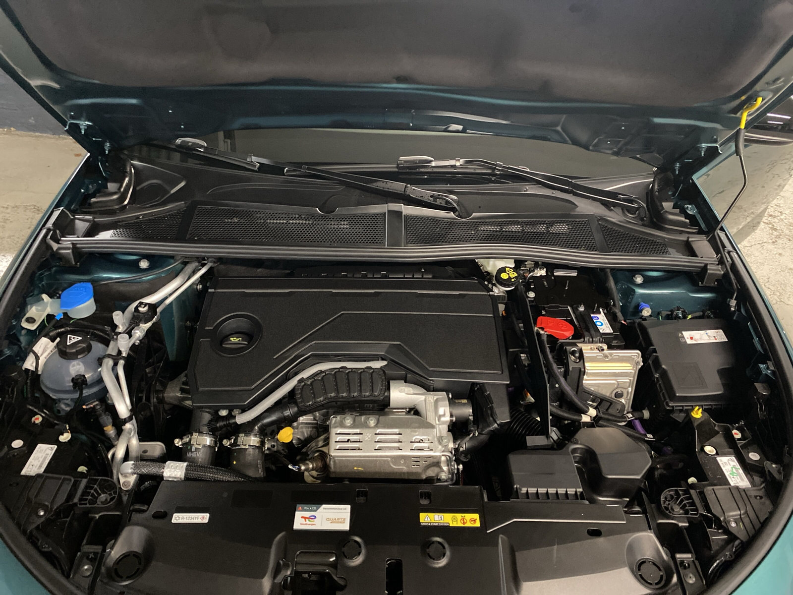 308 SW GT HYBRID 136 e-DSC6