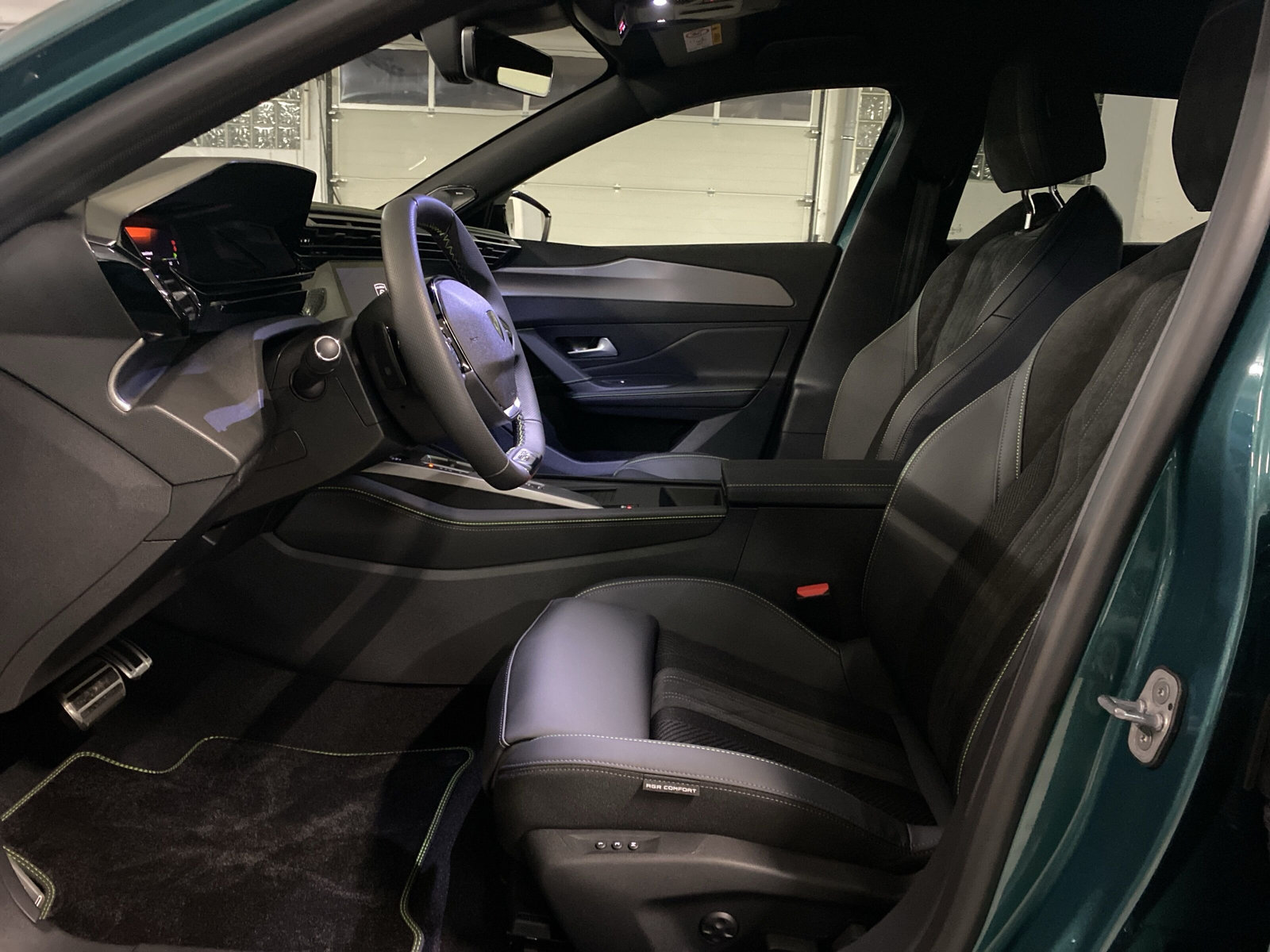308 SW GT HYBRID 136 e-DSC6