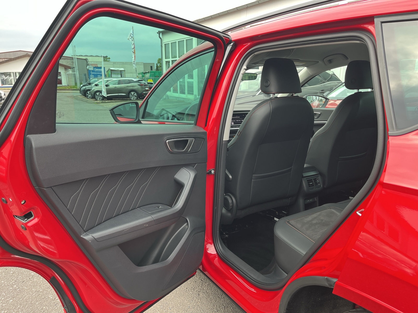 Ateca FR 2,0 TDI 6 Gang *KAMERA*ACC*SHZ*
