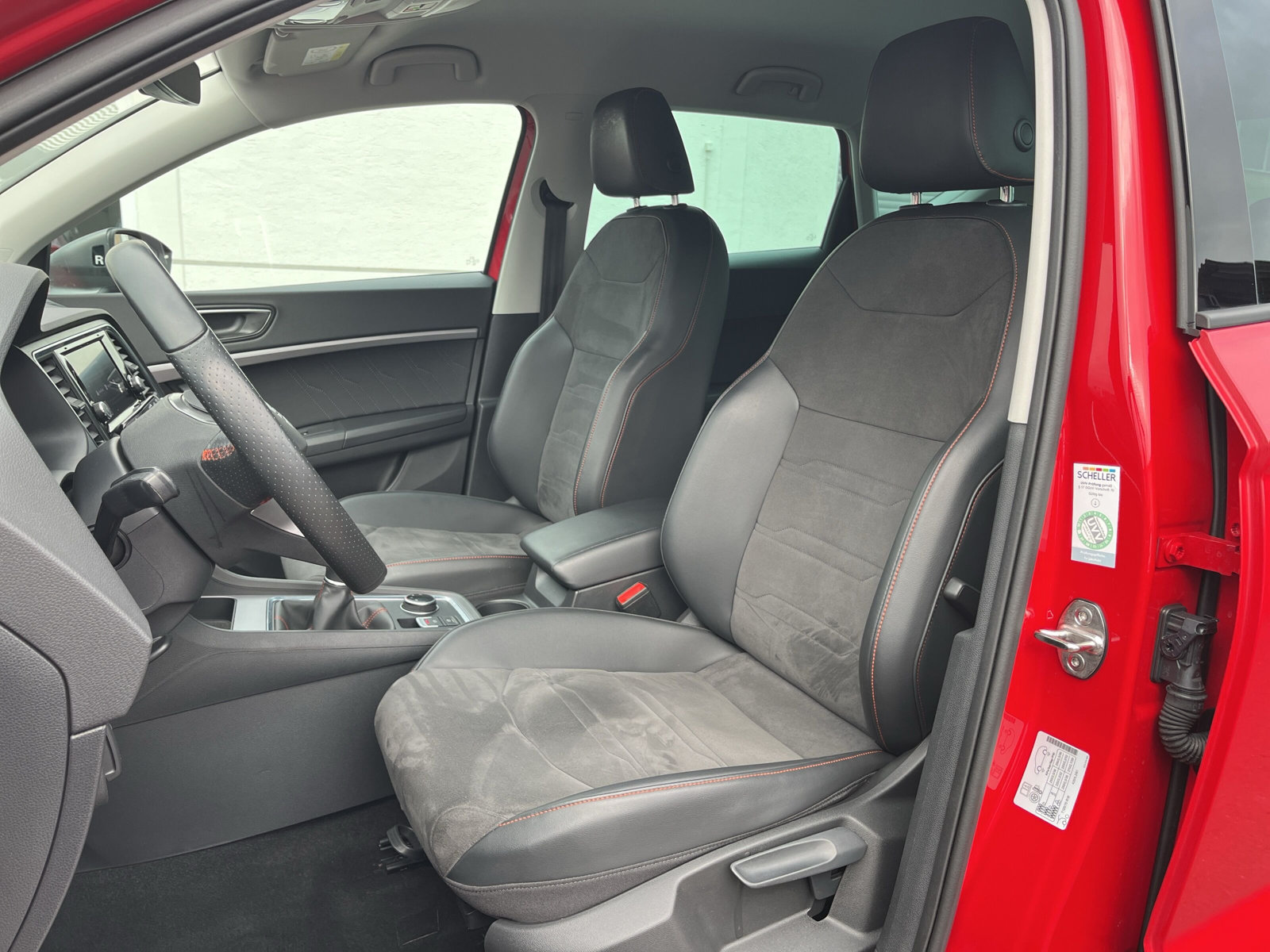 Ateca FR 2,0 TDI 6 Gang *KAMERA*ACC*SHZ*