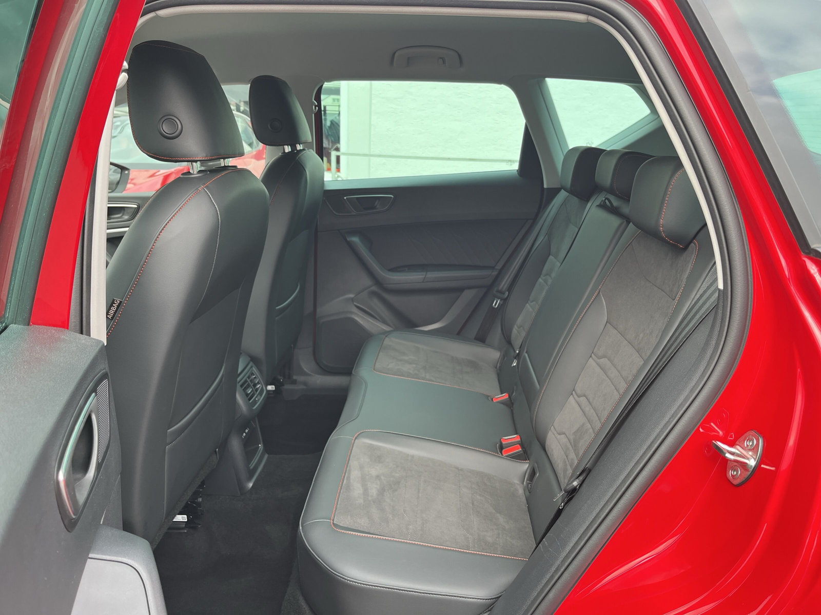Ateca FR 2,0 TDI 6 Gang *KAMERA*ACC*SHZ*