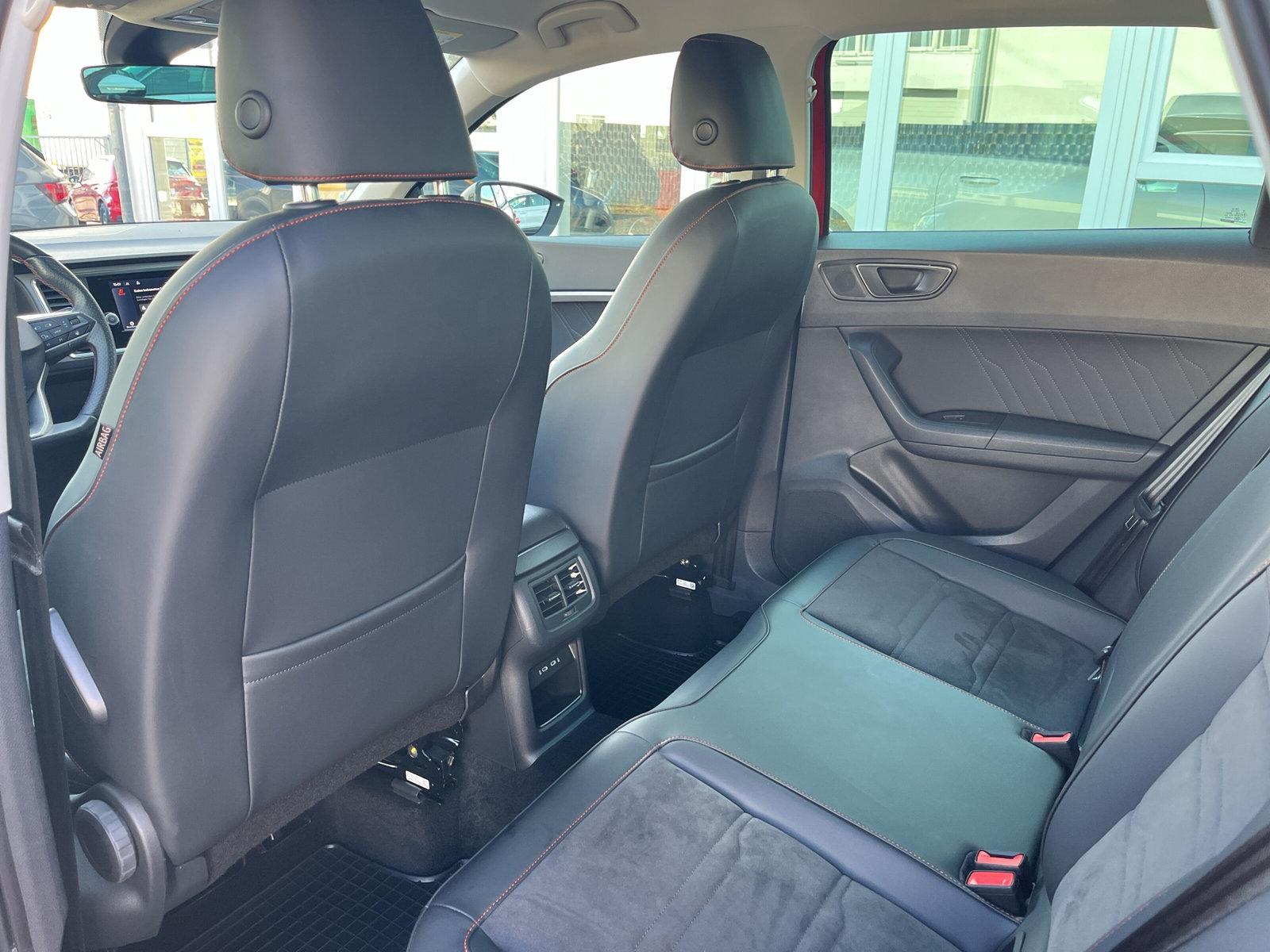 Ateca FR 1.5 TSI DSG *KAMERA*ACC*SHZ*KESSY*