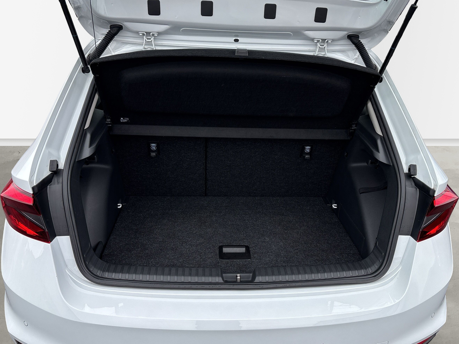 Fabia Ambition 1.0 TSI *SHZ*LED*NAVI*