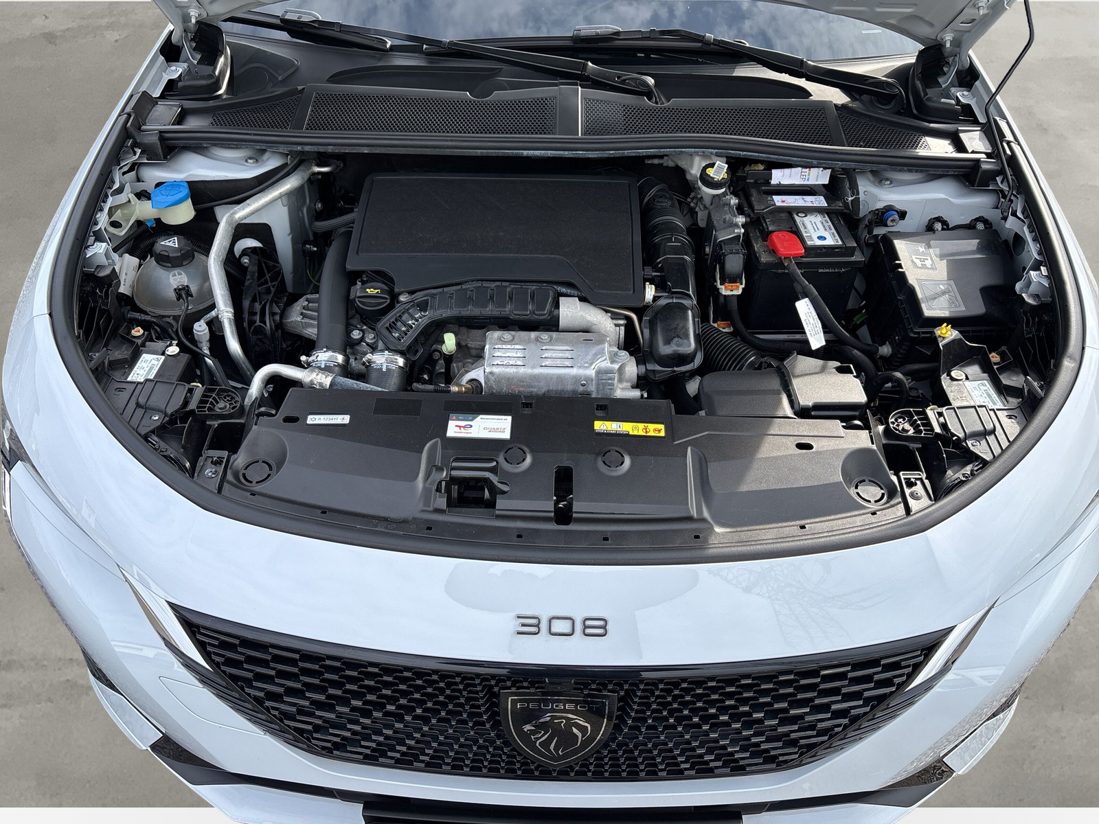 308 SW GT *SHZ*LED*NAVI*MASSAGE*