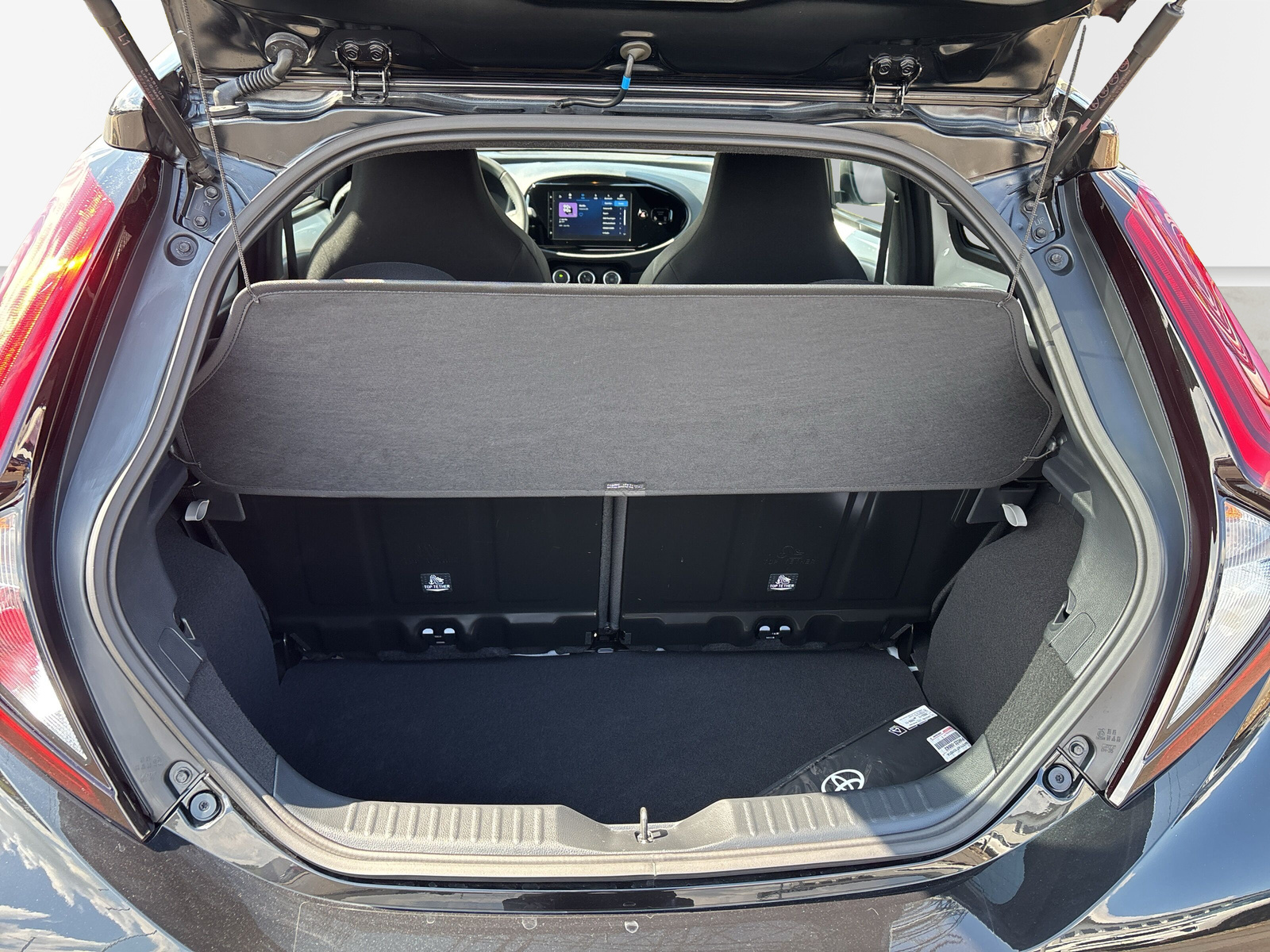 Aygo X Black&White *SHZ*MIRROR LINK*