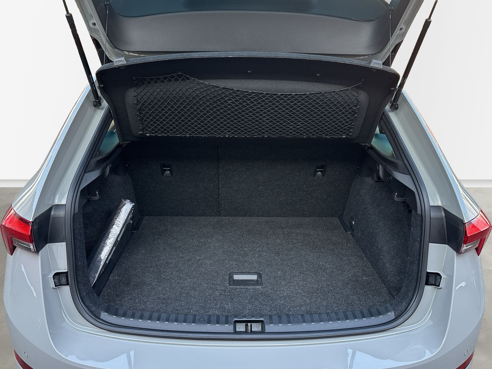 Scala Ambition 1.5 TSI 6-Gang *LED*SHZ*PANO*NAVI*