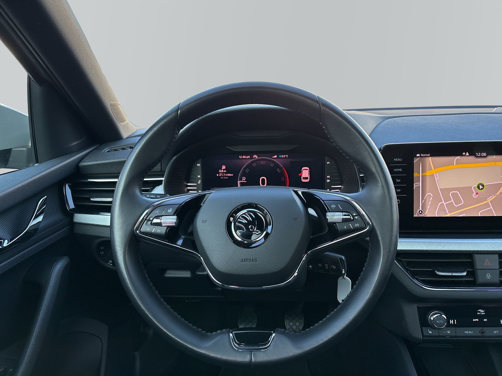 Scala Ambition 1.5 TSI 6-Gang *LED*SHZ*PANO*NAVI*