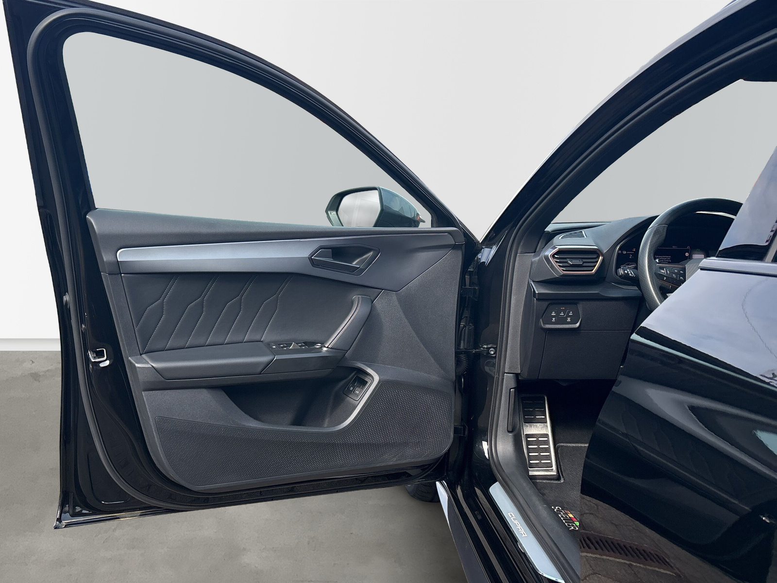 CUPRA Leon Sportstourer VZ 1.4 e-HYBRID *SHZ*LED*AHK*