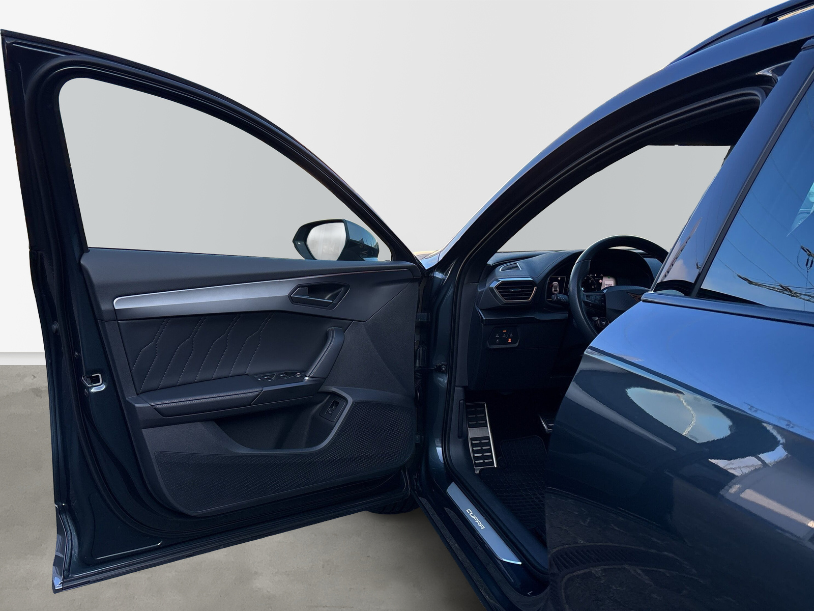 Formentor VZ 4Drive 2.0 TSI DSG *AHK*PANO*BEATS*360-GRAD*