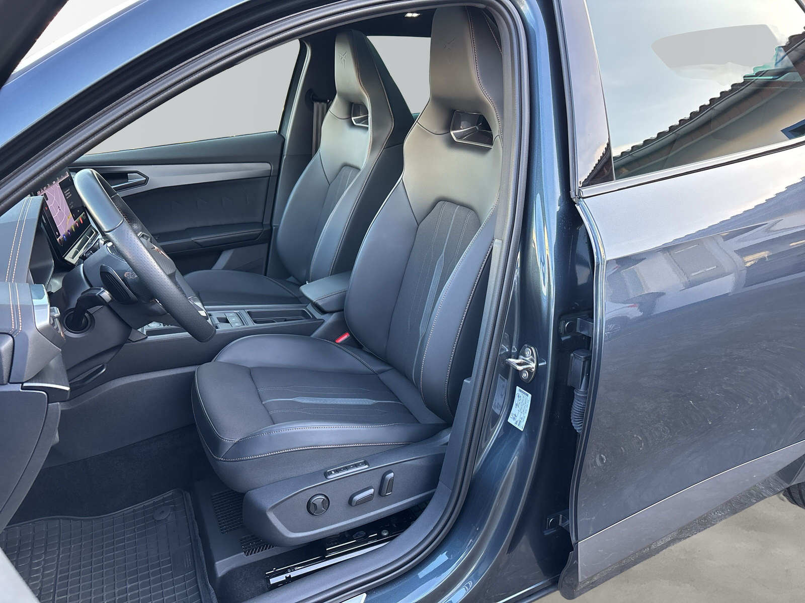 Formentor VZ 4Drive 2.0 TSI DSG *AHK*PANO*BEATS*360-GRAD*