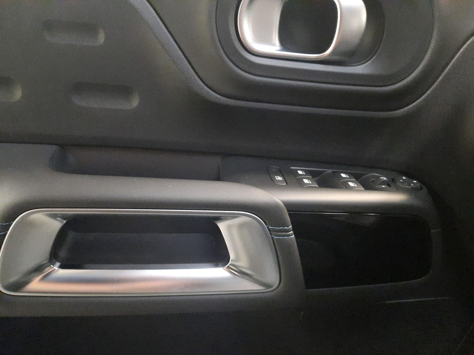 C5 Aircross Shine Pack Plug-In Hybrid