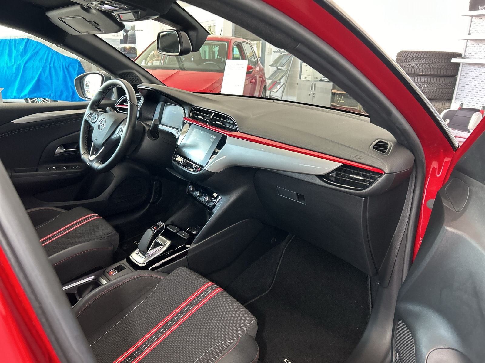 Corsa F e GS Line