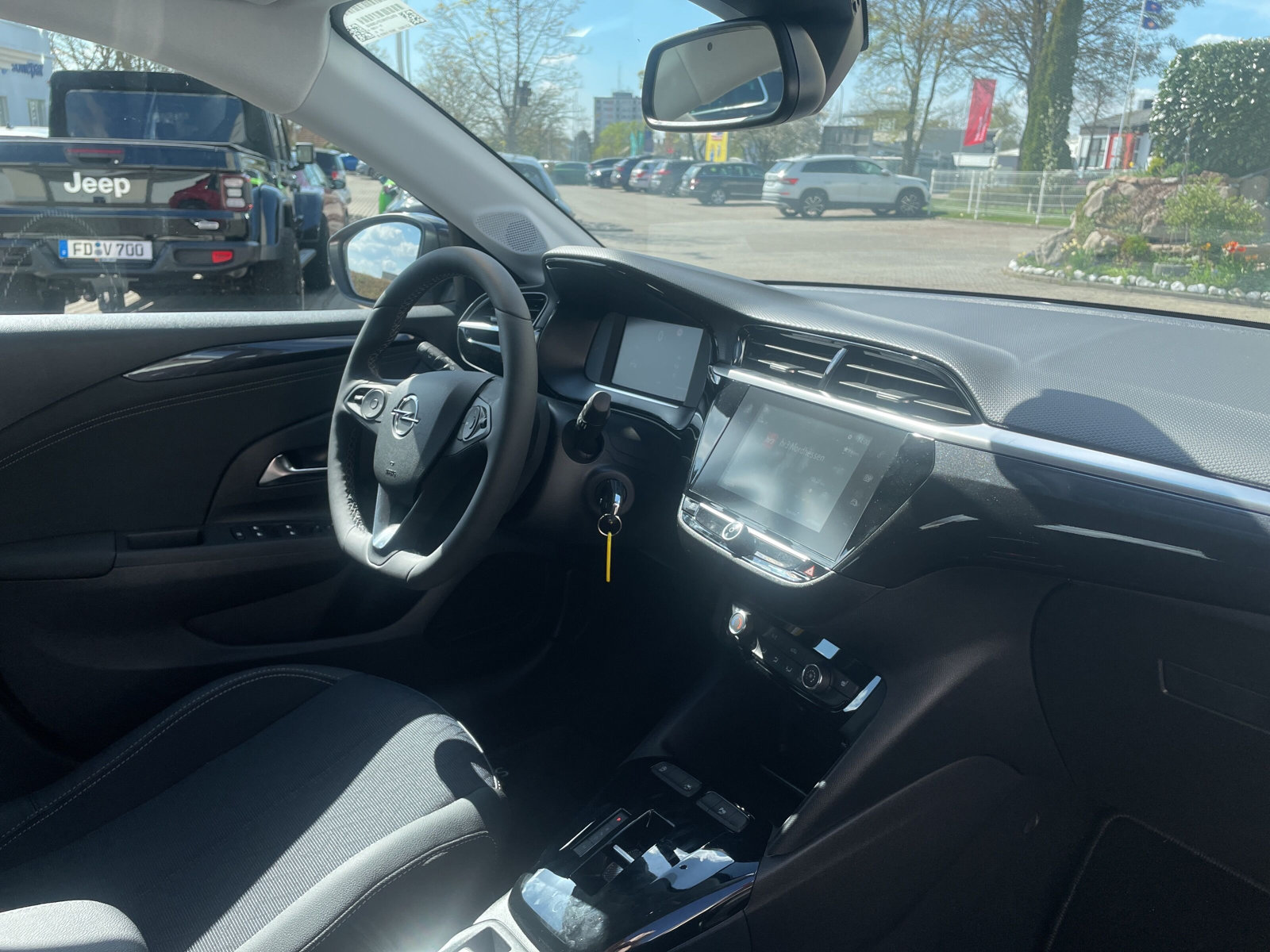 Corsa Elegance 1,2 Autom.