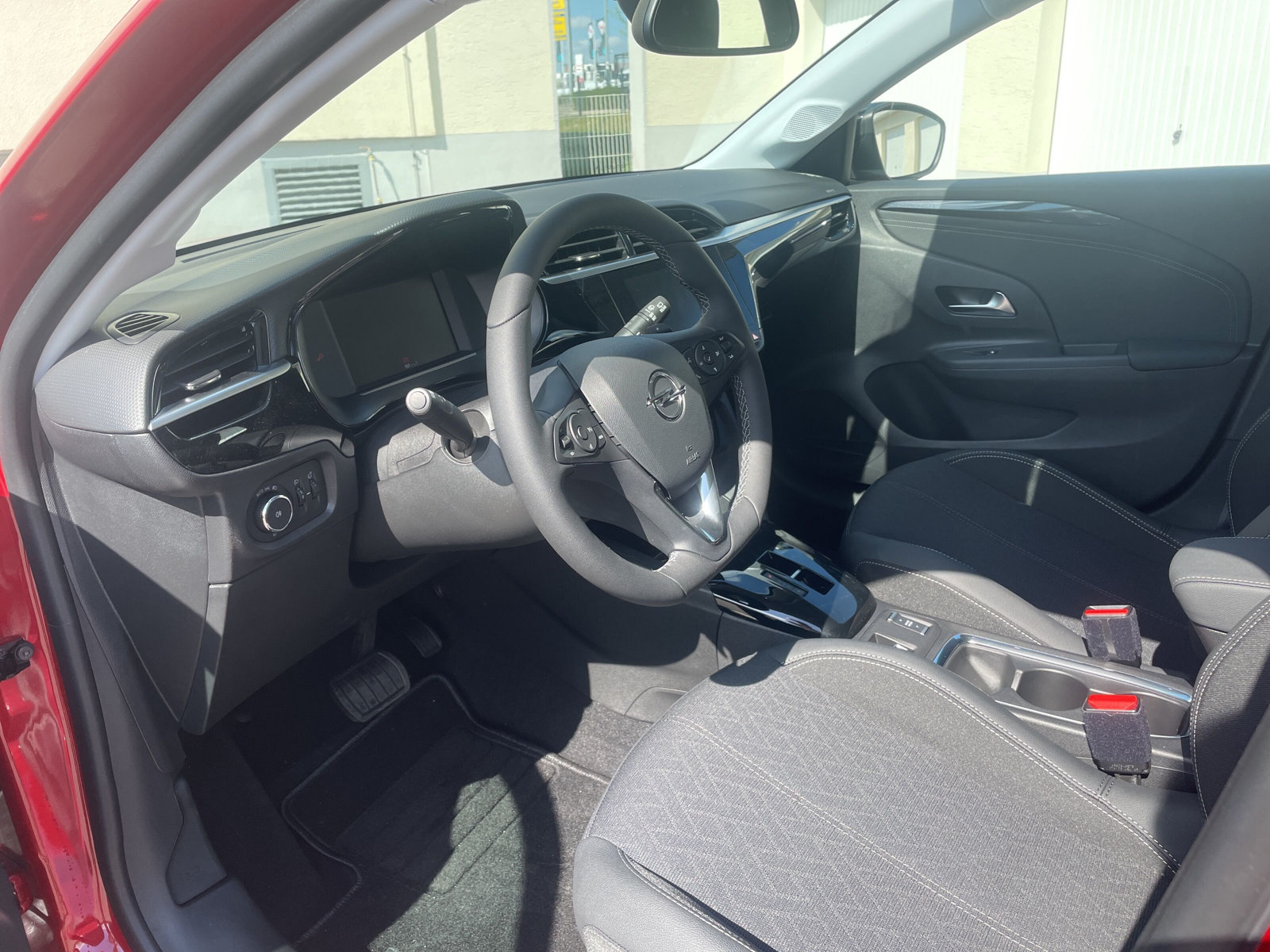 Corsa Elegance 1,2 Autom.