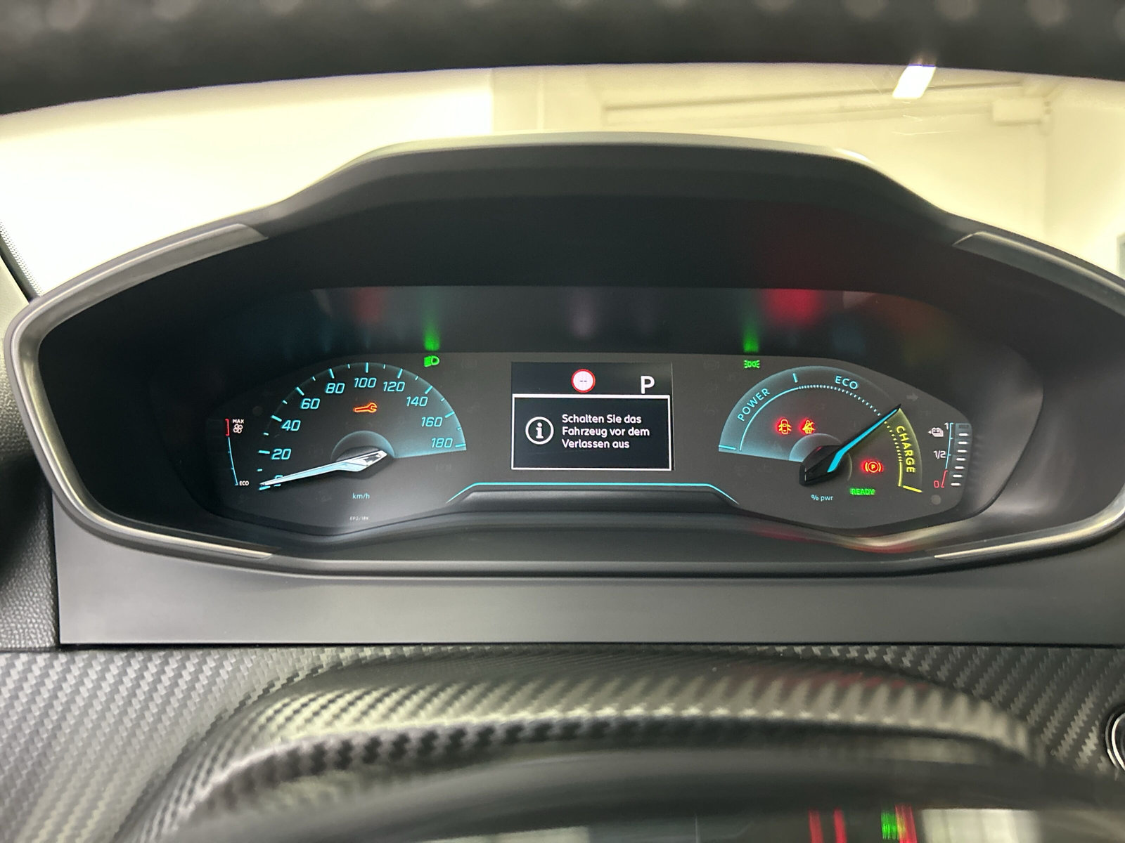 e 208 e- Active 50kWH *KLIMAAUTO*MIRROR-LINK*