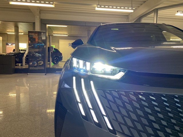 5008 GT Elektromotor 210 - 73 kWh Batterie