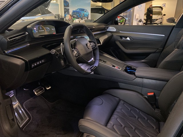 508 SW Hybrid 225 GT Pack