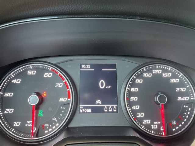 Arona FR 1.0 TGI 66 kW 6 Gang *KAMERA*ACC*SHZ*