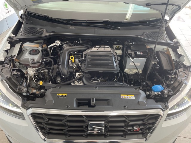 Arona FR 1.0 TGI 66 kW 6 Gang *KAMERA*ACC*SHZ*