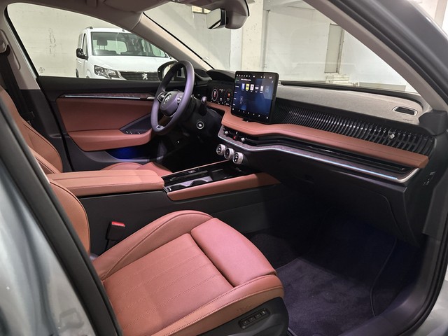 Superb Combi 2.0 TDI 110kW L&K