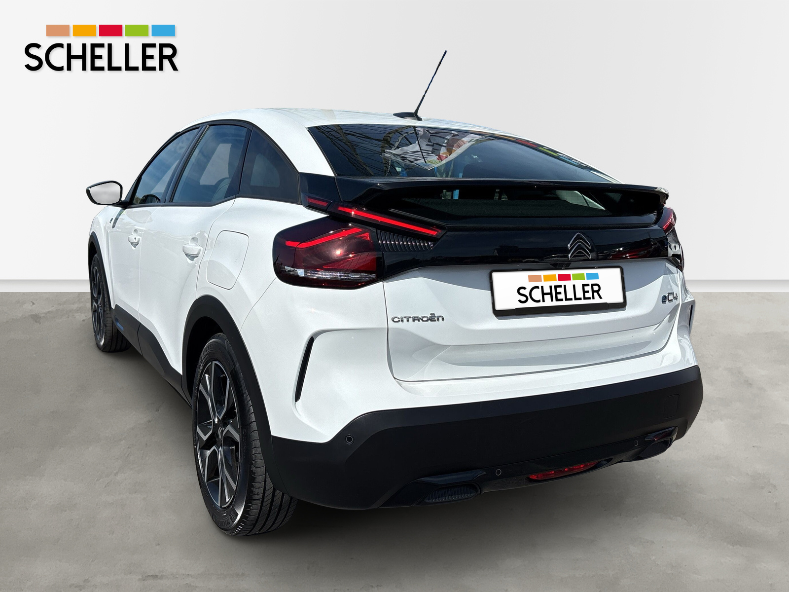 C4 Lim. ë- Feel Pack *SHZ*LED*NAVI*