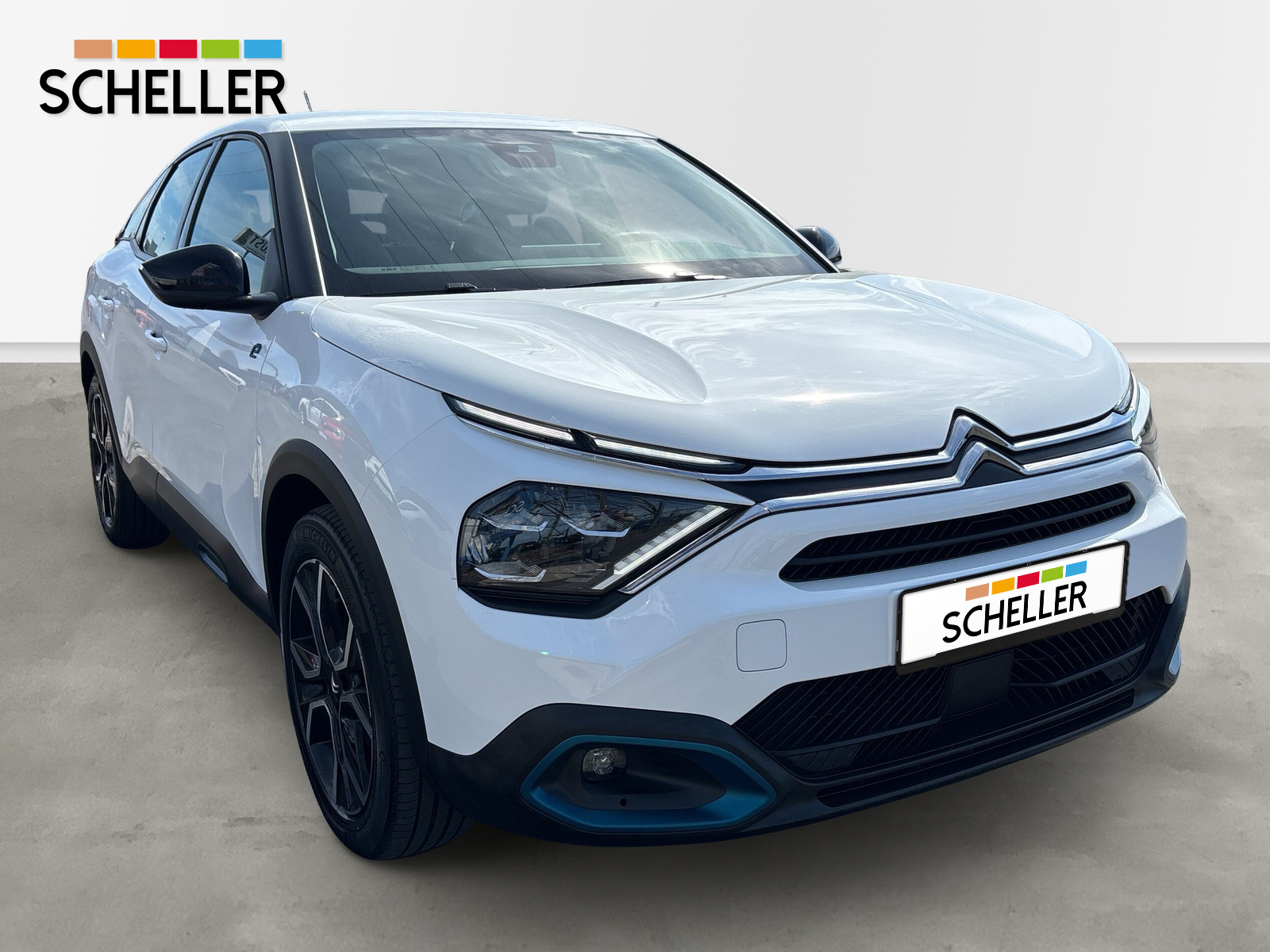 C4 Lim. ë- Feel Pack *SHZ*LED*NAVI*